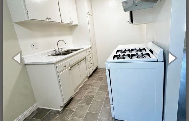 1 bed, 1 bath, $1,595, Unit 205