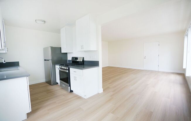 2 beds, 1 bath, 890 sqft, $2,649, Unit 501