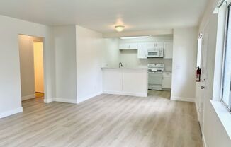 Port Hueneme | 2 Bed + 1 Bath | Newly Renovated Unit | Anchor Ave