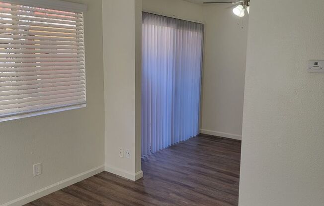 Studio, 1 bath, 450 sqft, $1,110, Unit 181