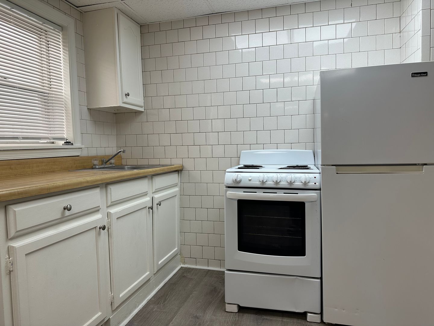 121 West Saratoga Street