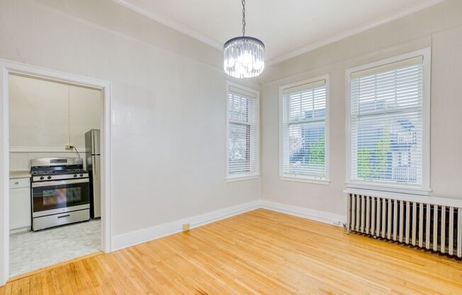 Edgecliff Apartments