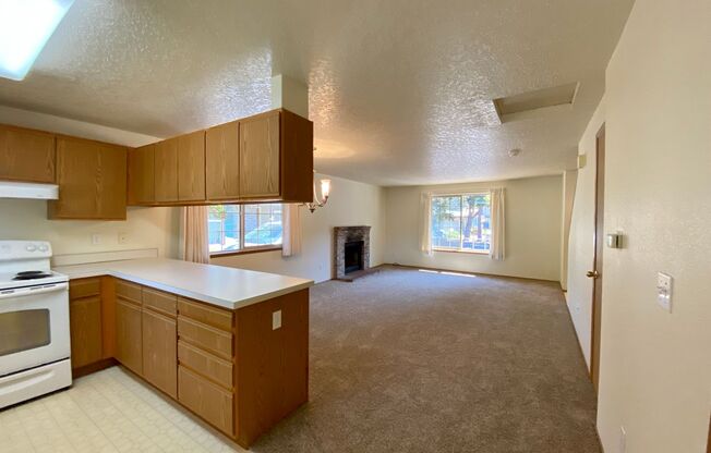 2 beds, 2.5 baths, 1,090 sqft, $1,775, Unit 123