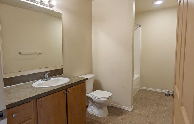 2 beds, 2 baths, 994 sqft, $1,395, Unit E106