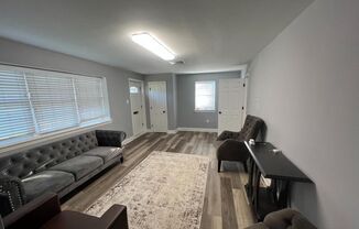 2 beds, 1 bath, $2,300