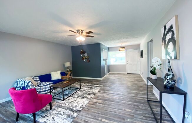 3 Bed - 1 Bath Colonial for Rent in Parma Heights!