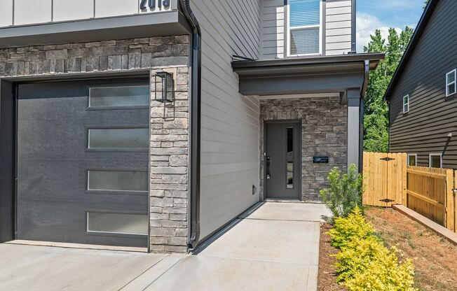New Construction 3 Bedroom Townhome