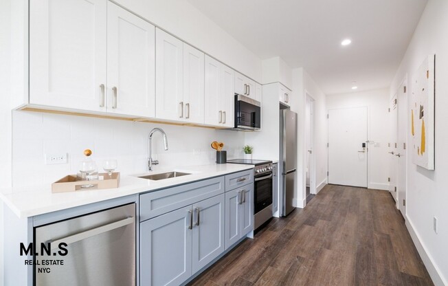 1 bed, 1 bath, $3,335, Unit 6H