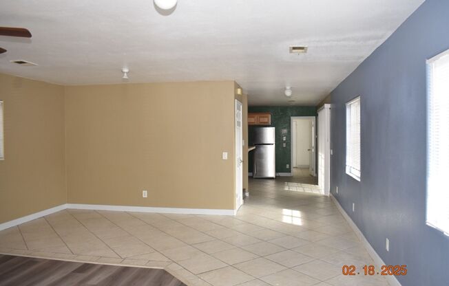 Charming 2-Story, 4 Bd 3 Ba Unit Near Downtown San Diego – 92113