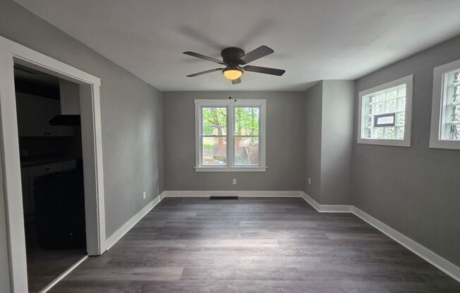 Newly updated 3 bedroom 1 bath house in Upper Hill!