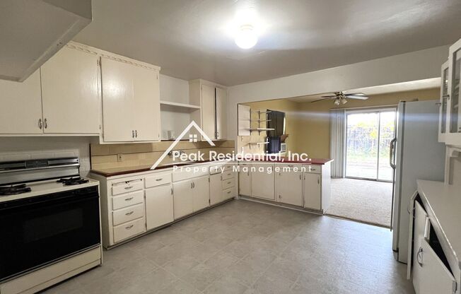 Charming Sacramento 2bd/1ba Home!