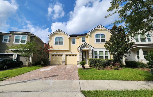 AVAILABLE NOW! Stunning 6 bedrooms home located at Millennia Park!