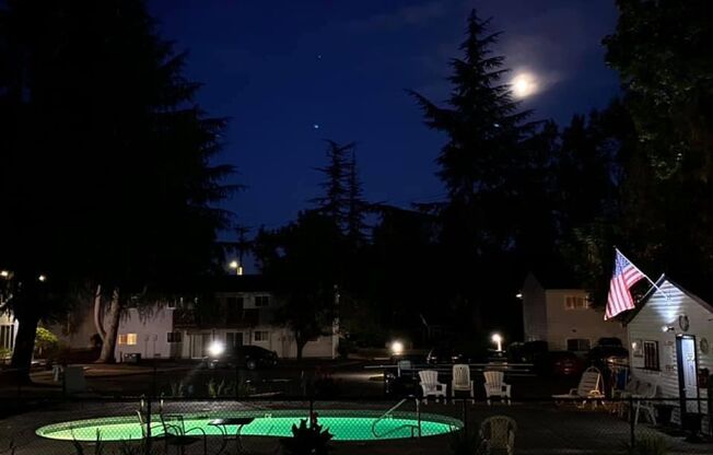 Jamestowne Plaza Apartments