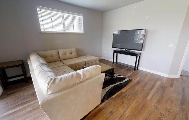 2 beds, 2 baths, 1,141 sqft, $1,795, Unit 205
