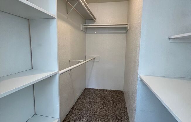 1 bed, 1 bath, 660 sqft, $900, Unit 31-1801