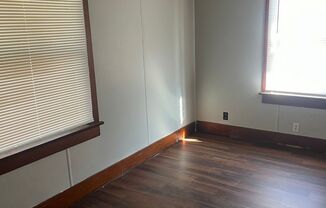 2 beds, 1 bath, $650