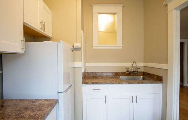 Studio, 1 bath, $1,025, Unit 67