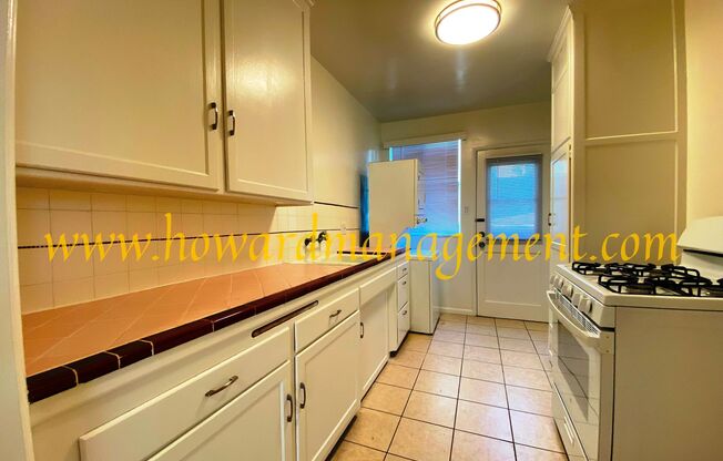 1 bed, 1 bath, 850 sqft, $2,595, Unit 10709