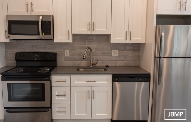 1 bed, 1 bath, 580 sqft, $1,425, Unit 3A