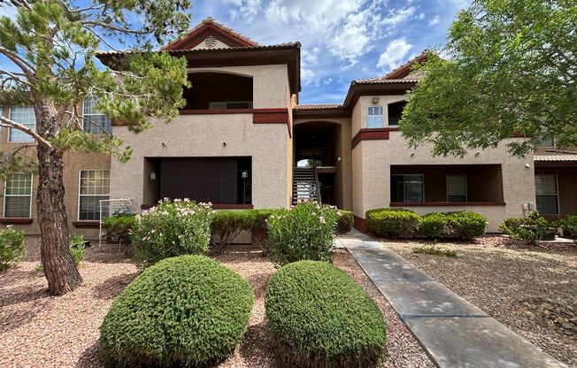1 bed, 1 bath, $1,295, Unit 124