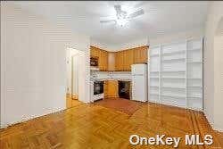 1 bed, 1 bath, $2,000, Unit 1A