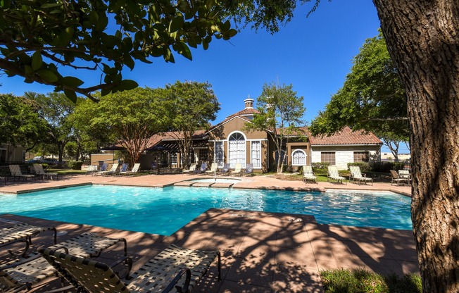Resort Style Pool
