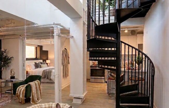 2 beds, 2 baths, 1,172 sqft, $5,200, Unit 1017