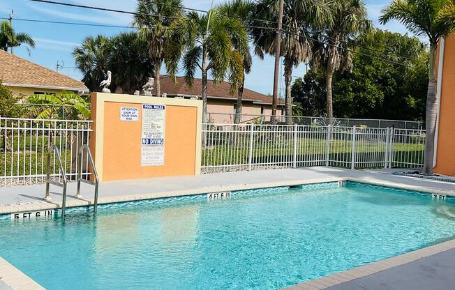 2 beds, 2 baths, 1,087 sqft, $1,450, Unit 1117 Unit 4
