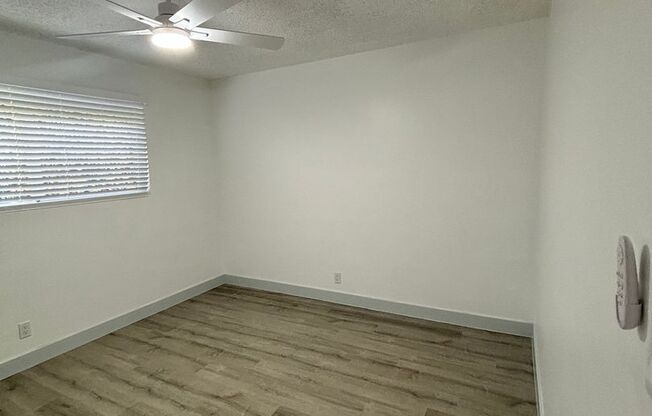 2 beds, 1 bath, $2,475, Unit 817C