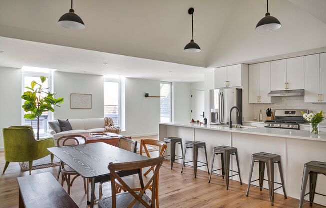 1 bed, 1 bath, $1,550