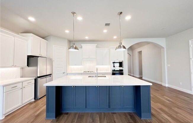 Stunning 4/BR 3.5/BA Home for Rent in Leander!