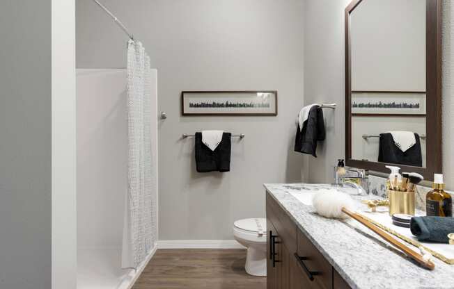 Modern bathroom Nuvelo at Parkside Apartments