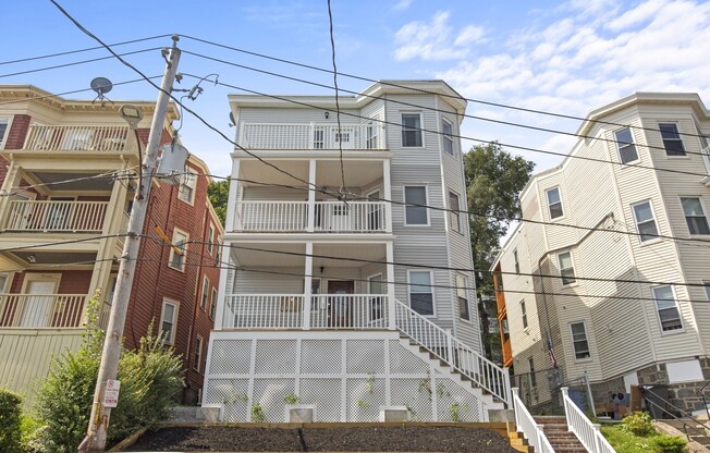 31 JULIETTE ST