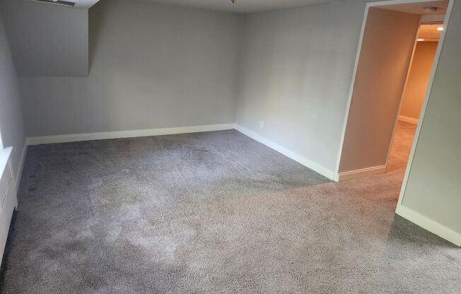 1 bed, 1 bath, 663 sqft, $1,500, Unit D-K1