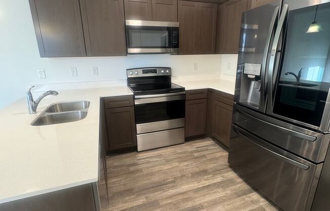 Beautiful Lehi Condo for rent!