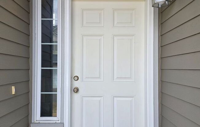 East Hill Kent 4 bedroom 2.5 bathroom with 2 car garage.  Available NOW!!
