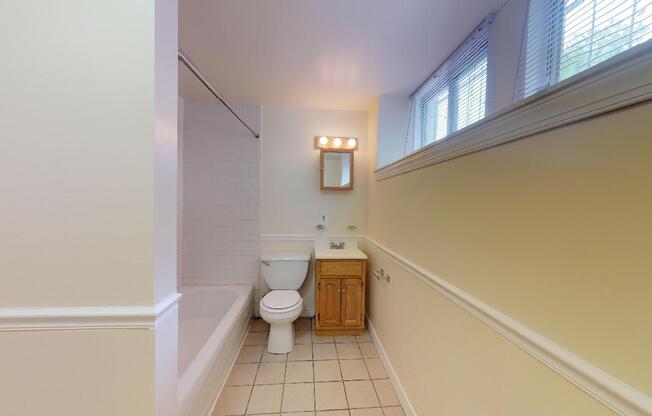 2 beds, 1 bath, 591 sqft, $1,365, Unit BSMT