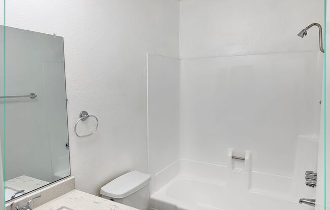 Studio, 1 bath, 600 sqft, $1,500, Unit 207