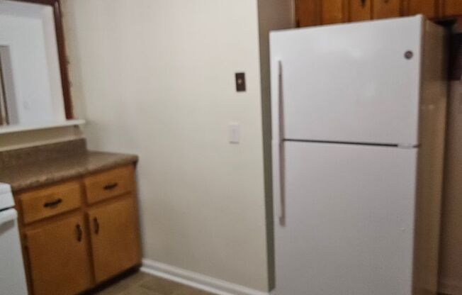 3 beds, 2 baths, $1,800