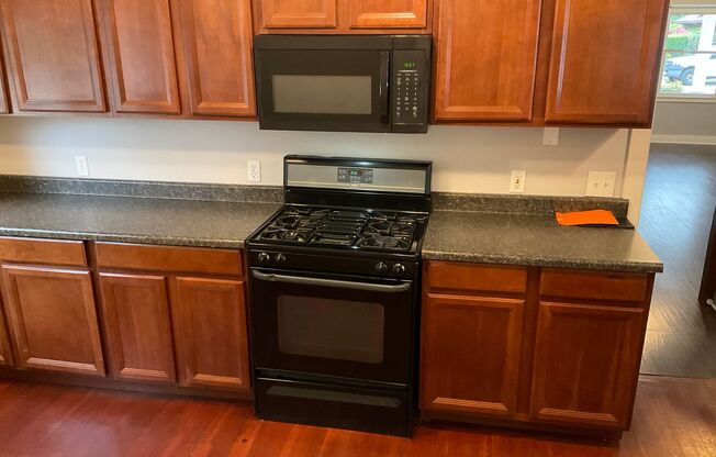 For Lease 154 N. Shaffer 3 Bedroom 2 Bath Beautiful Home in Old Towne Orange