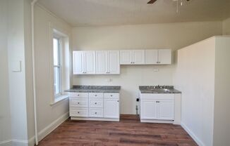 Studio, 1 bath, 15 sqft, $850, Unit 2F