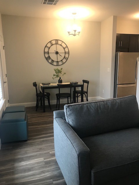 Studio, 1 bath, 611 sqft, $1,995, Unit 4301