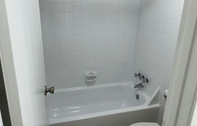 1 bed, 1 bath, 750 sqft, $1,184, Unit ABB-2-110