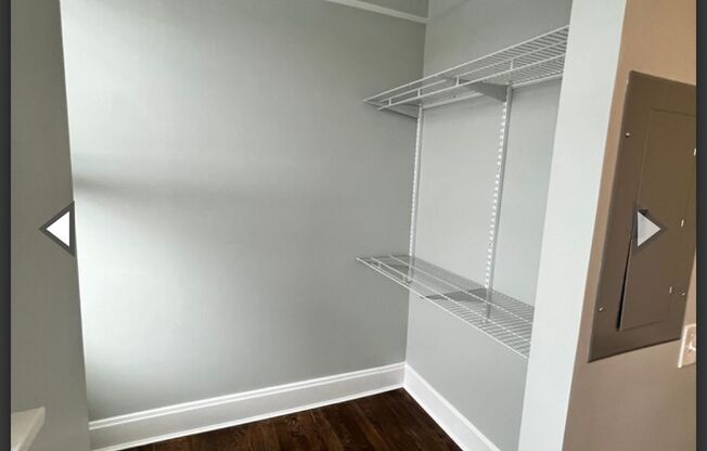 1 bed, 1 bath, 850 sqft, $1,300, Unit 3