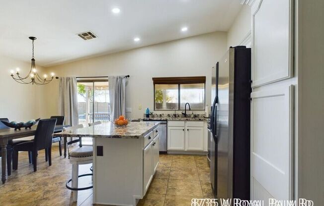 8735 W ROYAL PALM RD