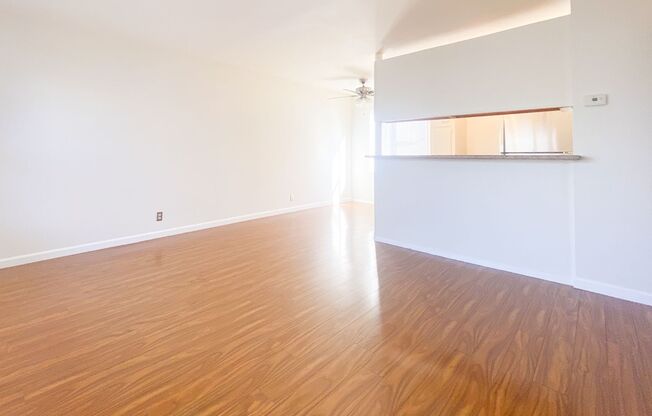 1 bed, 1 bath, $1,995, Unit 07