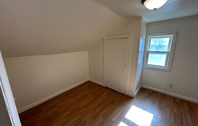 4 beds, 1 bath, $1,450