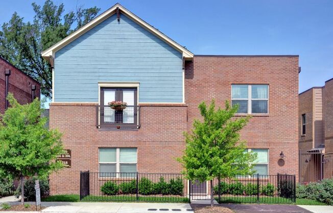 College Ave Apartments