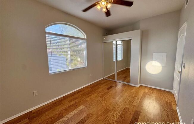 3 beds, 2 baths, $1,445, Unit # 4822