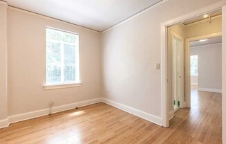 JEANNE MANOR APARTMENTS (JEAN01)